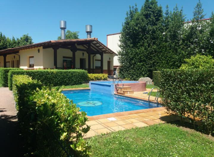 San Vicente de Toranzo Apartamentos El Cazador מראה חיצוני תמונה